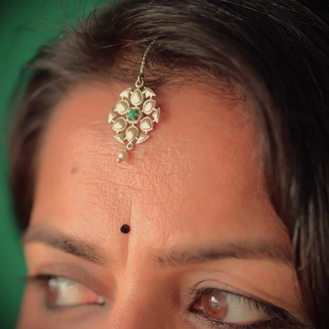 Zohra Maang Tikka